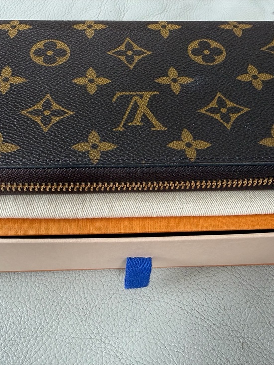 Louis Vuitton Handbags - Louis Vuitton Monogram Zip Wallet in Brown and Gold-tone